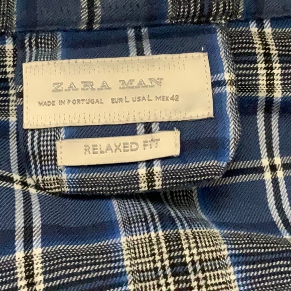𝅺zara MAN Blue plaid buttoned down shirt with frayed hem. Size L - Picture 6 of 7